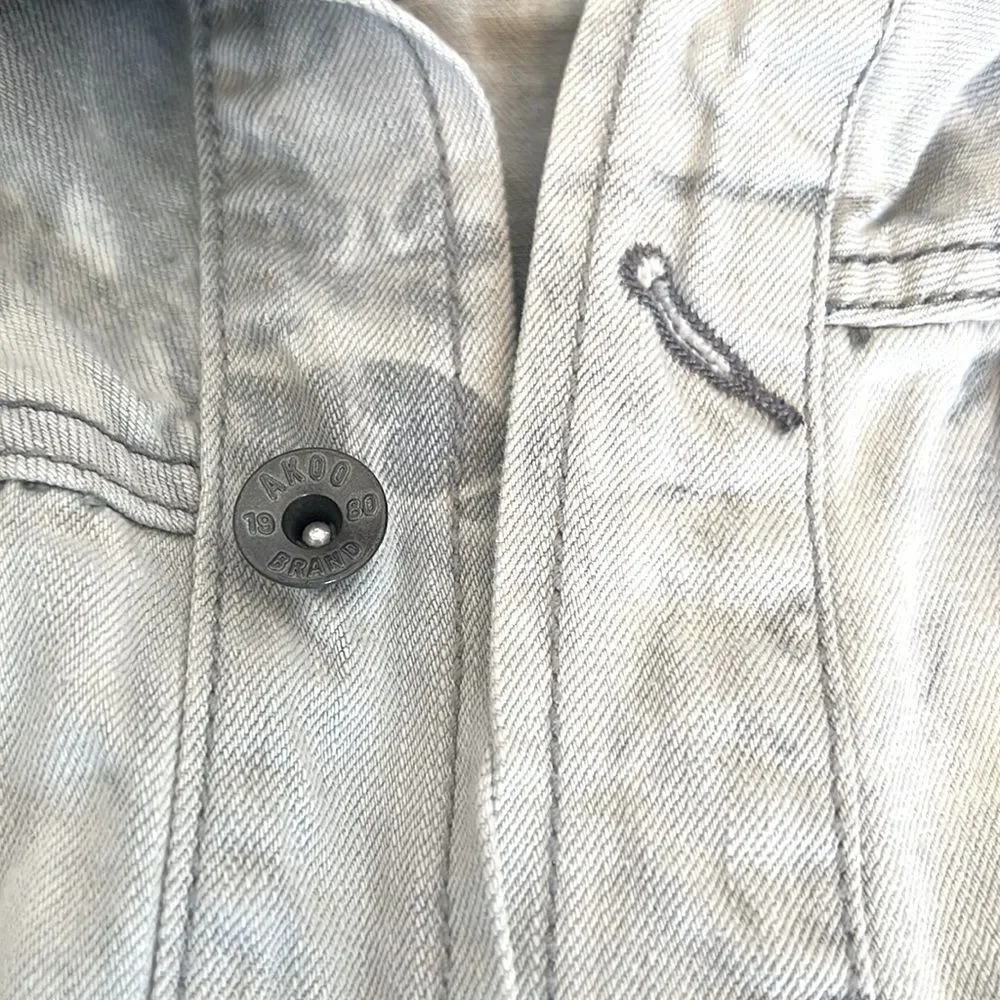 Akoo Light Gray Acid Washed and Paint Splatter Design Denim Jacket ~ Size XL